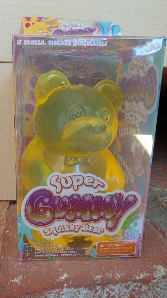 SUPER　GUMMY
くまのスクイーズ